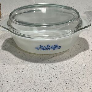Fire King Anchor Hocking 1 1/2 QT Casserole Dish /Lid Blue Floral MADE IN USA